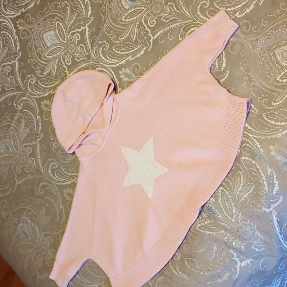 Baby GAP poncho for toddler girl ,size 3T